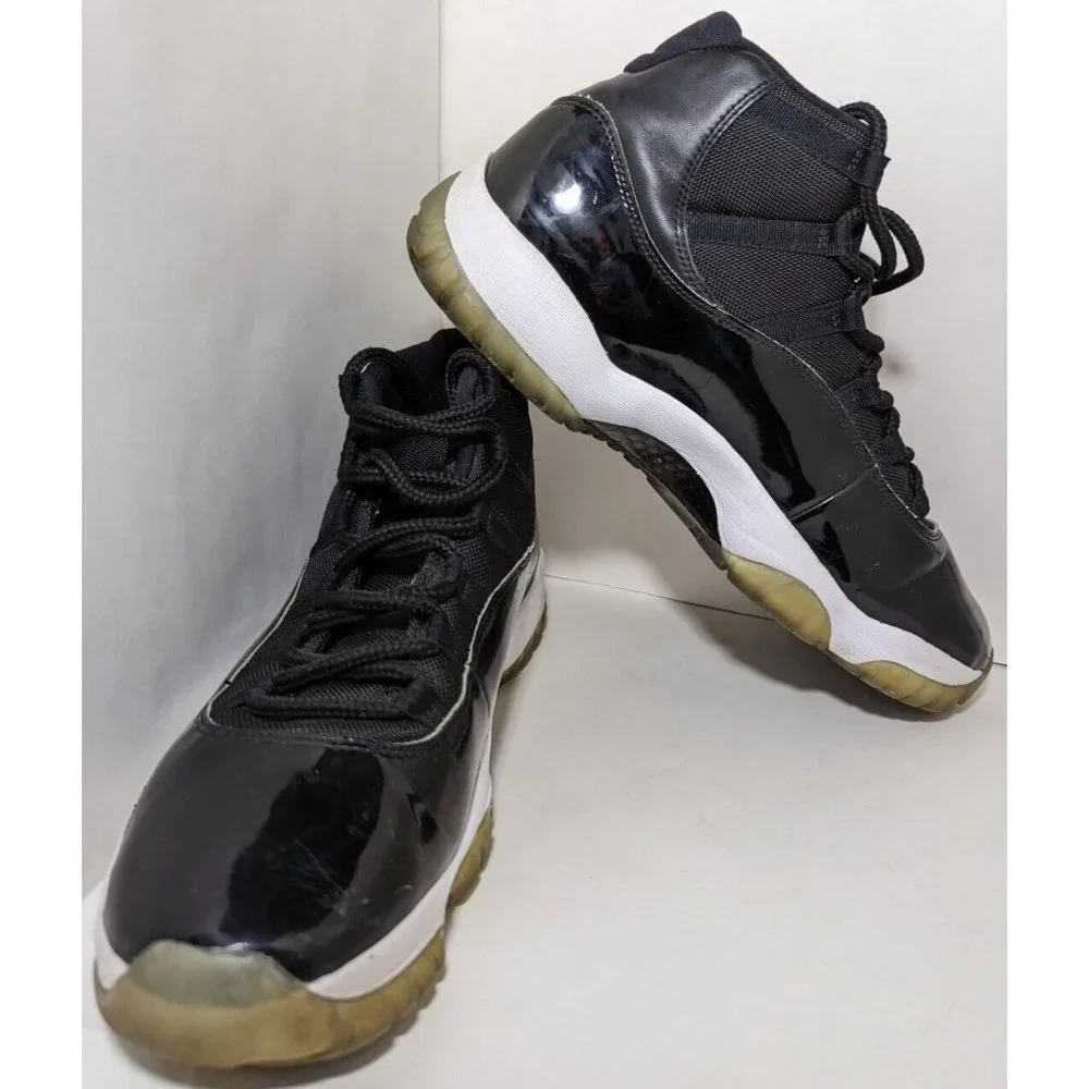 Nike jordan 11